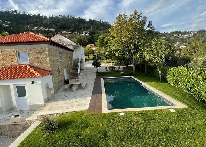 펜션 Quinta Do Rio Douro -